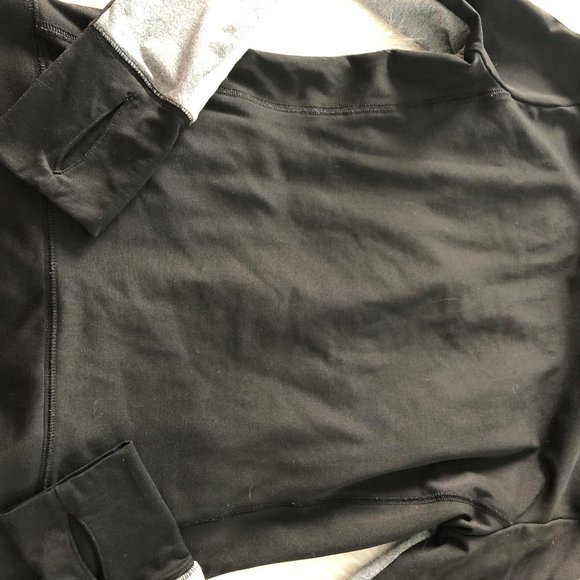 Pink XS Zip Up - Picture 5 of 5